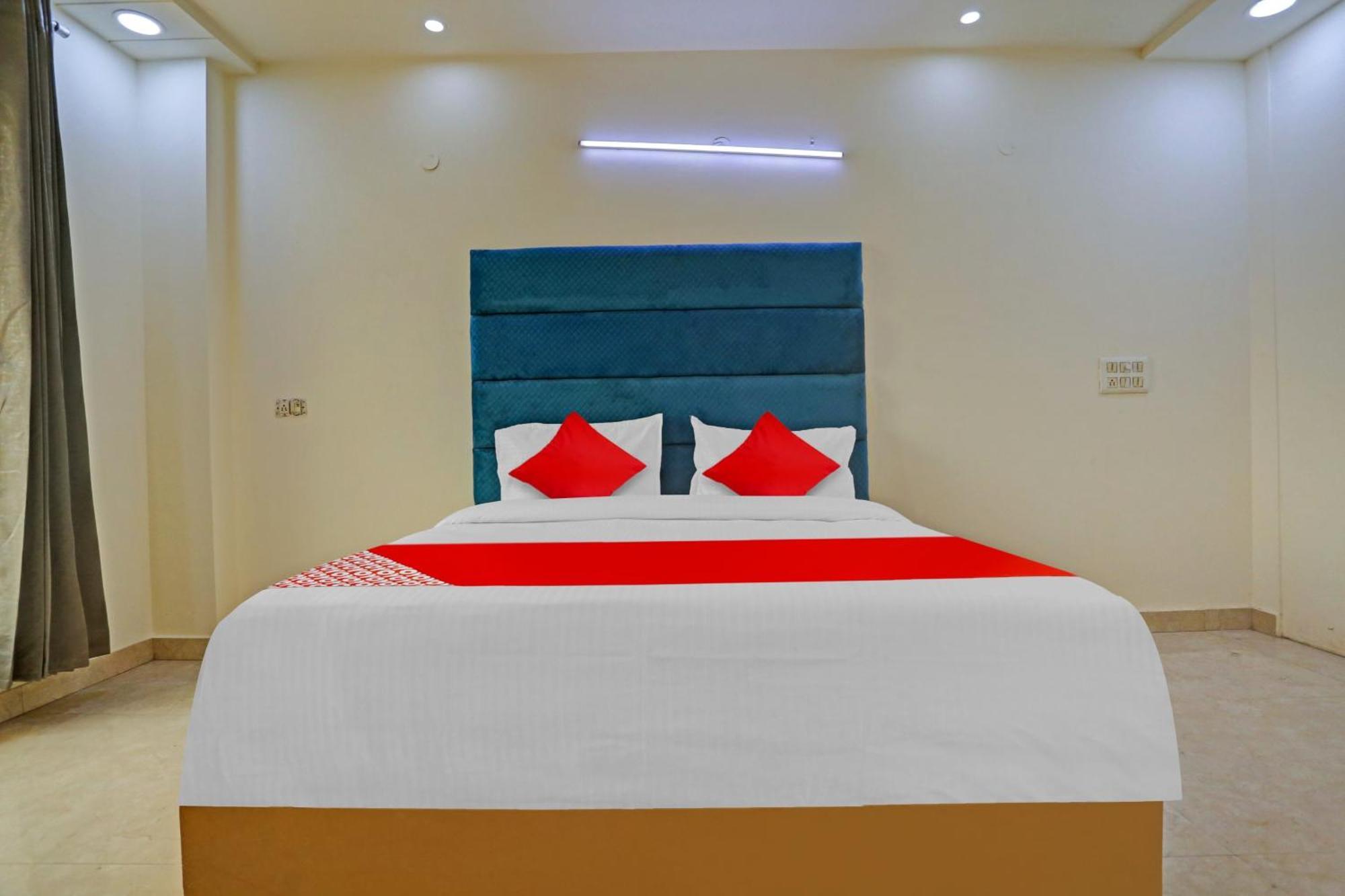 Hotel O Golden Key Inn Punjabi Bagh New Delhi Buitenkant foto