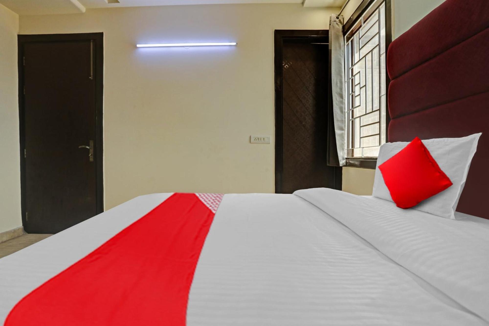 Hotel O Golden Key Inn Punjabi Bagh New Delhi Buitenkant foto
