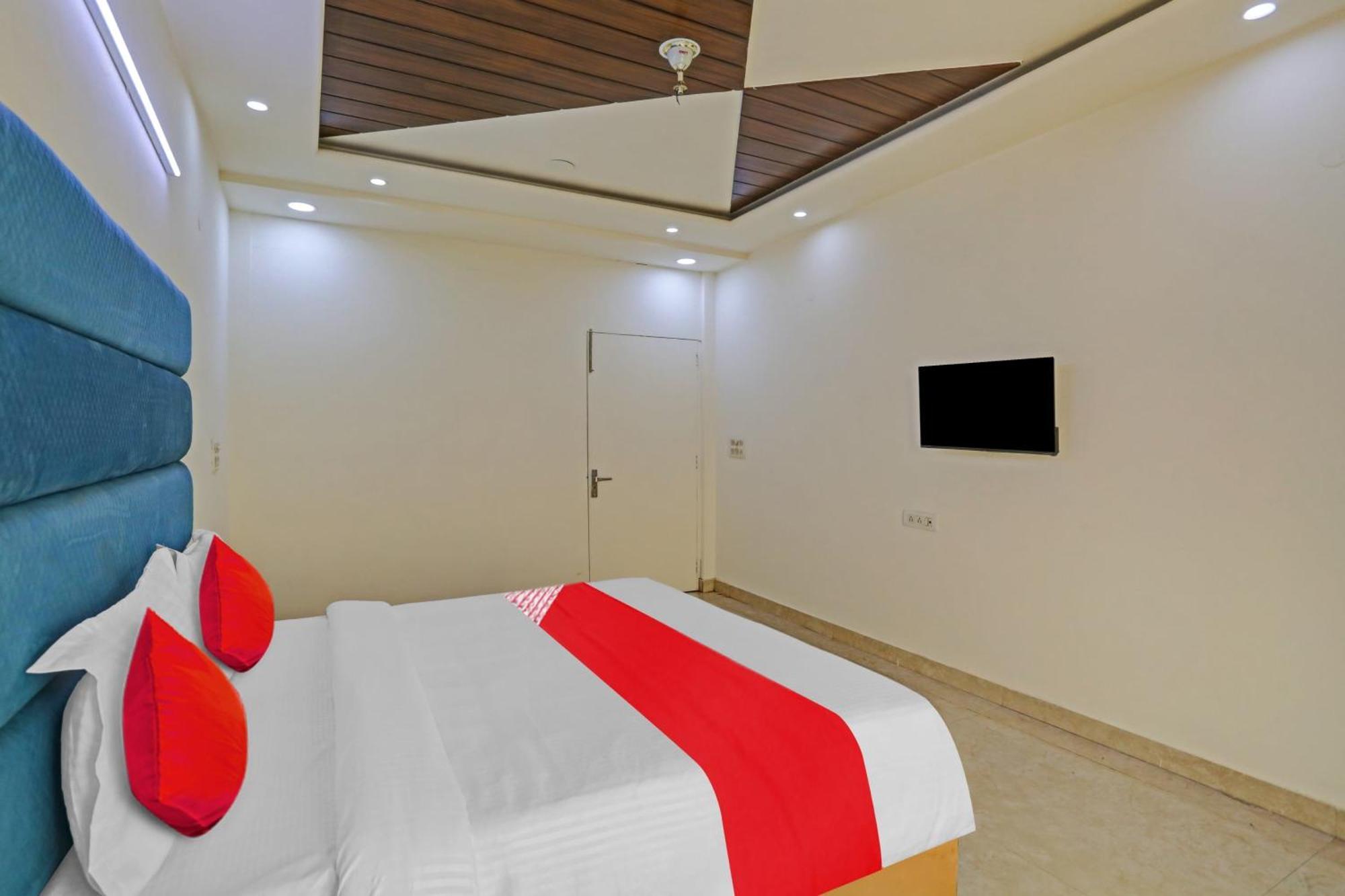 Hotel O Golden Key Inn Punjabi Bagh New Delhi Buitenkant foto